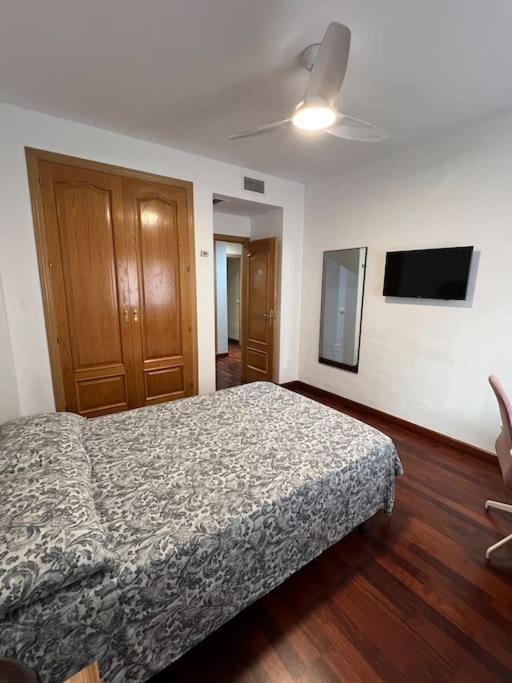 Apartament En 2ª Linea De Playa, Centro De *