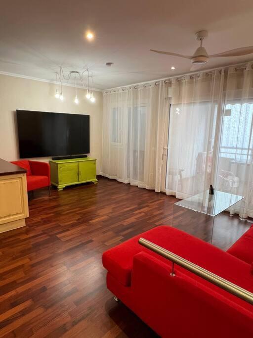 Apartament En 2ª Linea De Playa, Centro De Marbella
